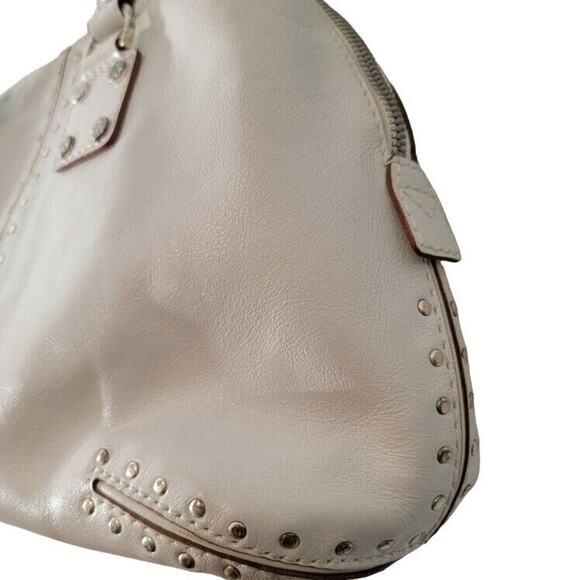 RARE MICHAEL KORS Duffle Handbag Leather Ivory Satchel Silver Stud Medium - Picture 6 of 15